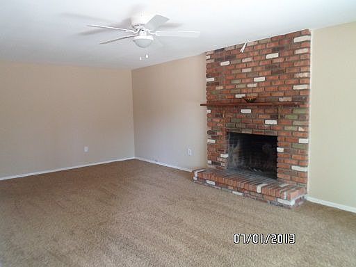 5th image of 2830 W Vista Ave