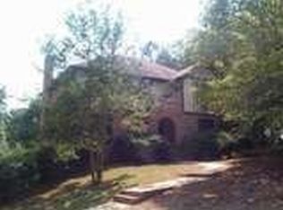 202 Chesterfield Rd, Bogart, GA 30622