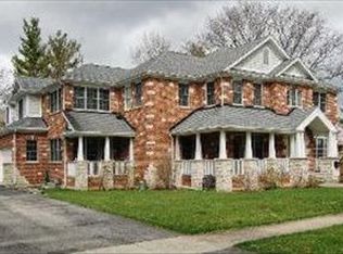 710 N Pine Ave, Arlington Heights, IL 60004