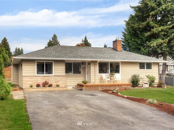 4624 S 170th St, Seattle, WA 98188