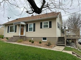 207 S Main St, Huntingburg, IN 47542