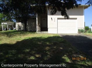 735 Penny Ln, Riddle, OR 97469