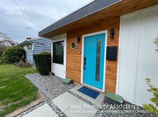 732 N 91st St, Seattle, WA 98103