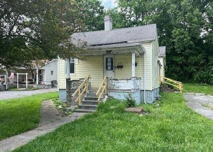 1st image of 621 Vine St