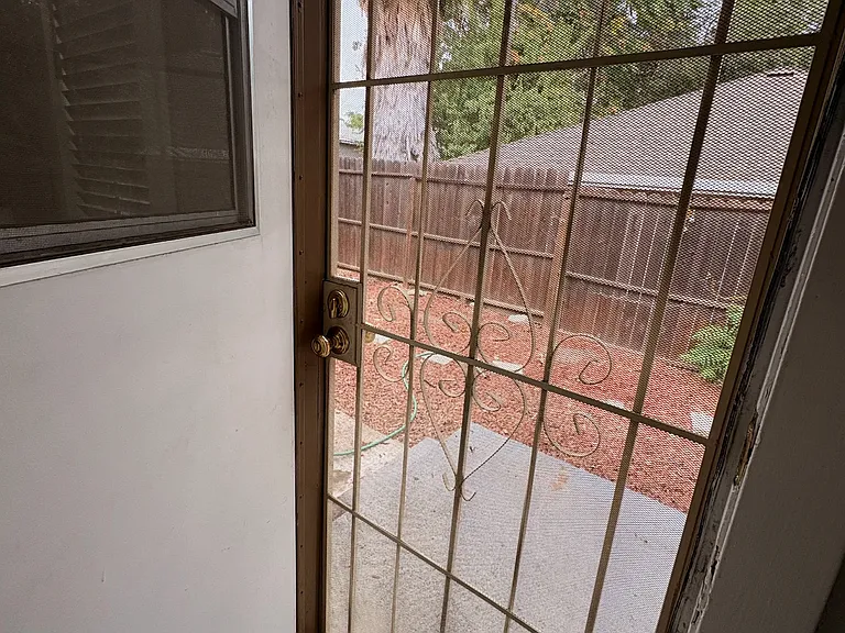 83 Solano Ave #10 — Photo 9