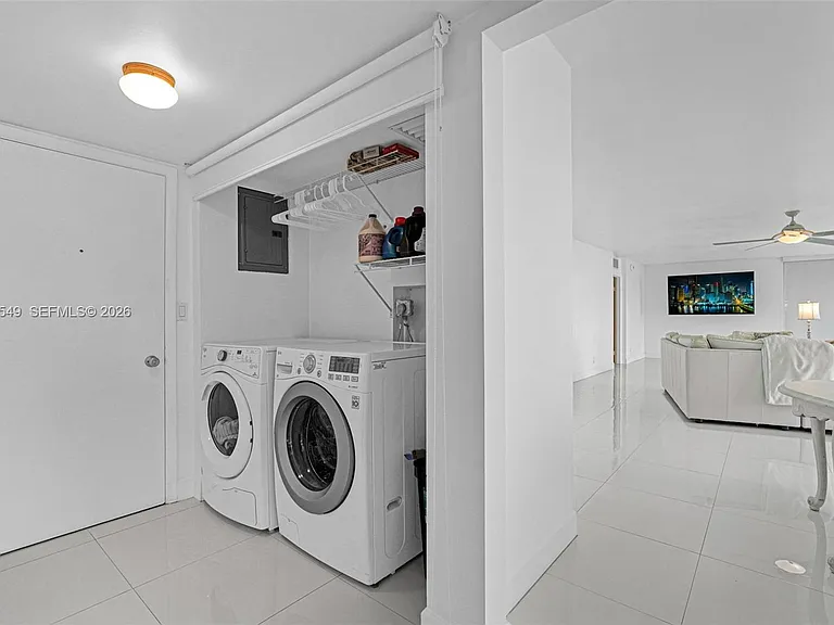 4280 Galt Ocean Dr #2F — Photo 20