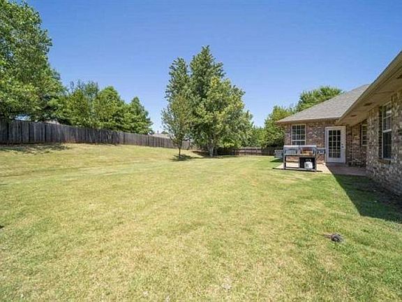 2nd image of 2116 S 22nd Ct