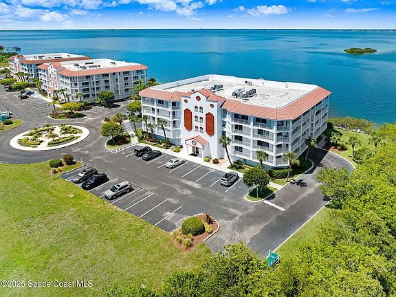 2nd image of 8984 Puerto Del Rio Dr Unit 202