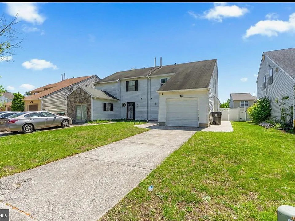 64 Hampton Gate Dr