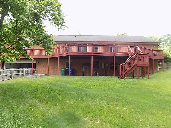 5th image of 508 Woodbine Dr