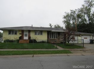 1206 E 2nd St, Lima, OH 45804