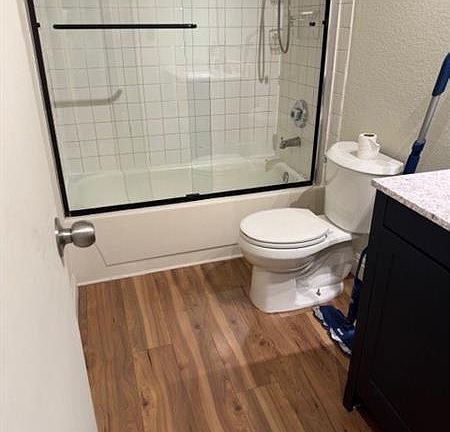 4th image of 540 Elm Dr Unit 104