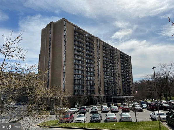 6100 Westchester Park Dr APT 613, College Park, MD 20740