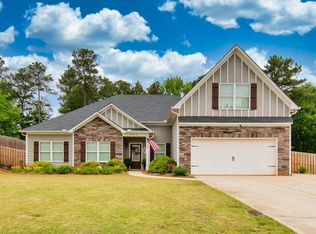 2834 Shadowstone Way, Winder, GA 30680
