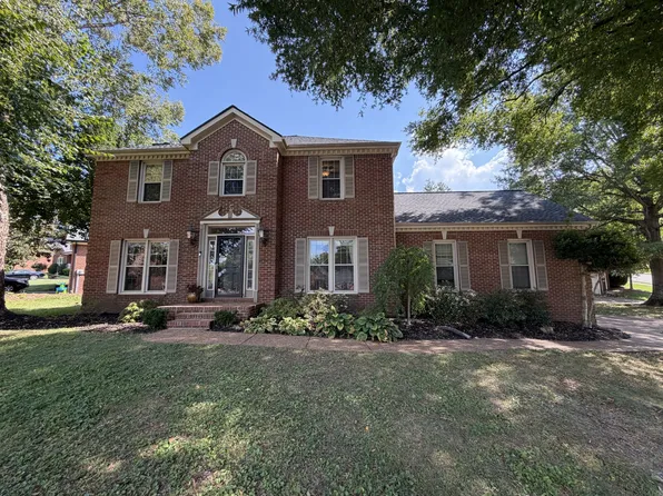 208 Heathersett Dr, Franklin, TN 37064