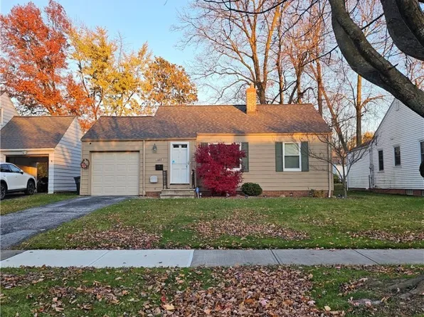 1643 Overbrook Rd, Lyndhurst, OH 44124