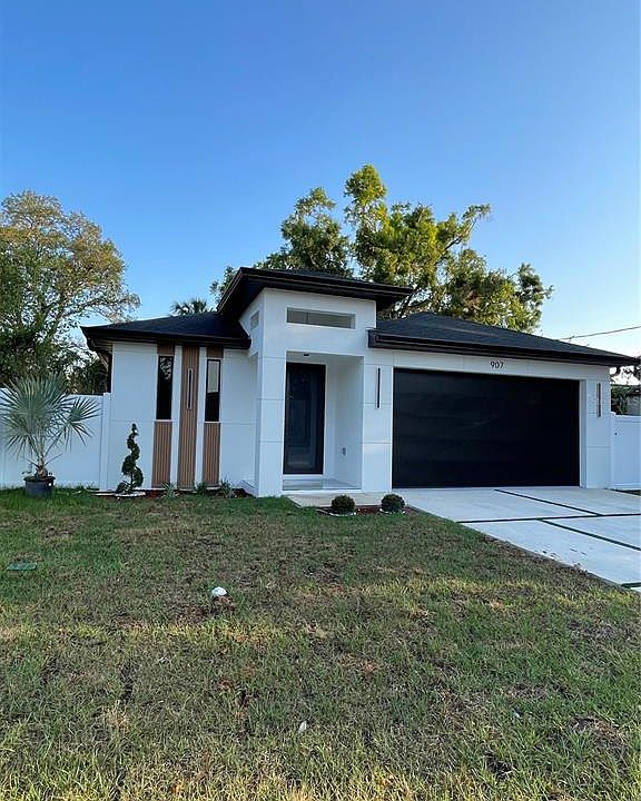 1st image of 907 E OKALOOSA AVENUE