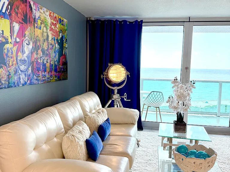 100 Bayview Dr #1809 — Photo 3