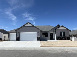 1945 Elkhorn Cir, Elko, NV 89801