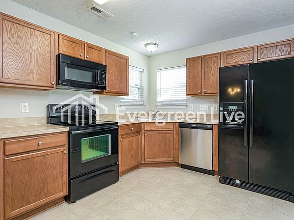 5th image of 5688 Harrington Village Dr