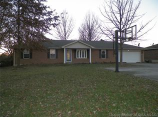 3513 Saint Joseph Rd, New Albany, IN 47150