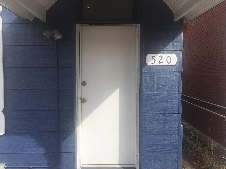 520 N Inca St — Photo 2