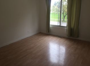 117 N Schmidt Rd, Bolingbrook, IL 60440