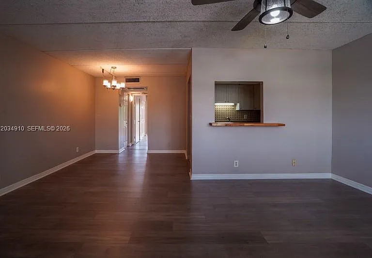 2200 Springdale Blvd #214 — Photo 3