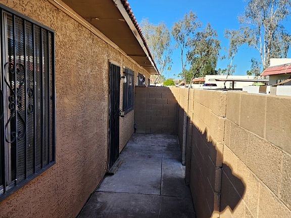 2nd image of 2702 E Tierra Buena Ln APT 3