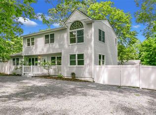 7 Passway Row, Ridge, NY 11961