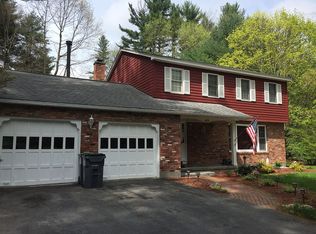 189 Pine Ridge Dr, Guilderland, NY 12084
