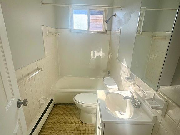 5th image of 2553 N Bend Rd #4