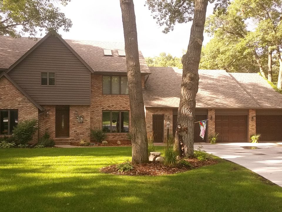 Great curb appeal 