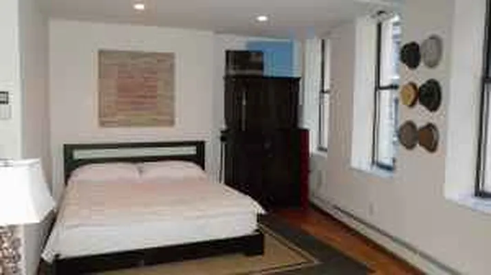 Rented by Skygroup Realty | media 43