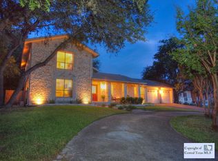 135 Champion Cir, Wimberley, TX 78676