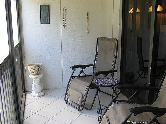 2nd image of 5400 Park St N APT 105