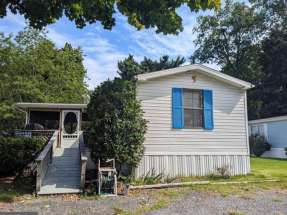 2nd image of 34511 Easy St #39315