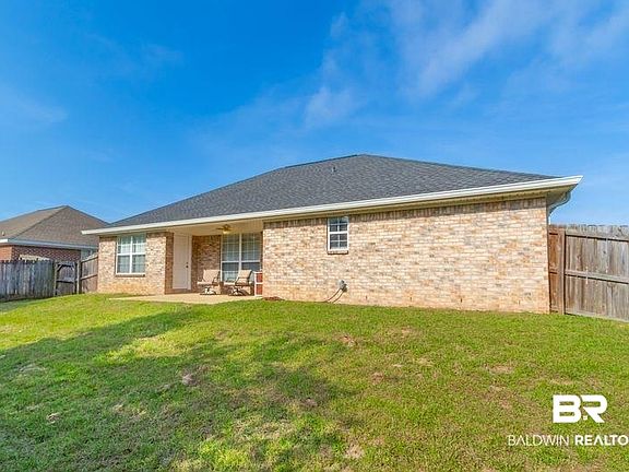 4th image of 2377 Twin Pines Cir