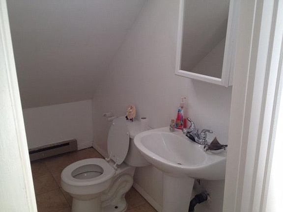 3rd image of 51 Pardee Pl #3