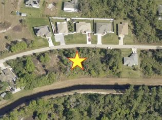 1938 Quintero Ln, Lehigh Acres, FL 33972