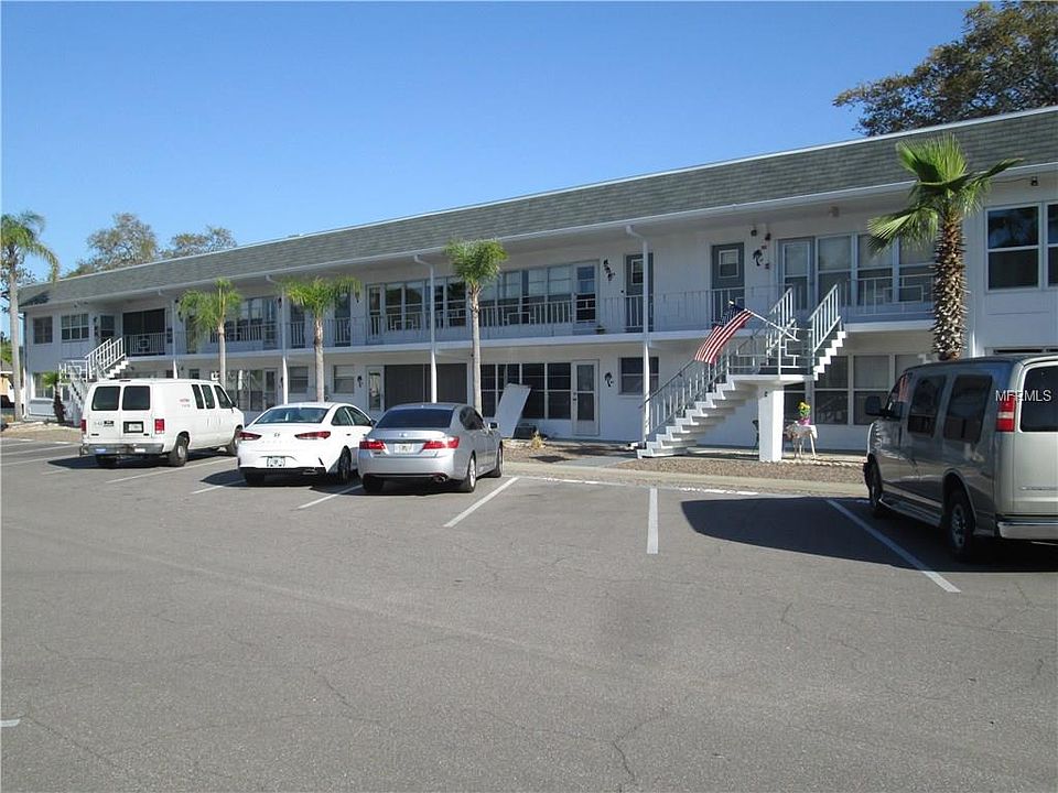 1st image of 1221 Drew St APT C11