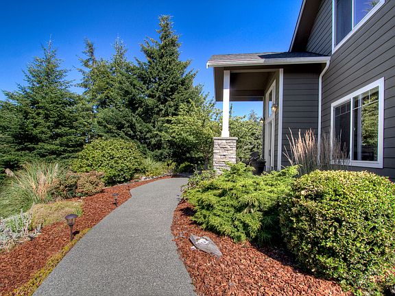 4th image of 63 Knight Glen Ct