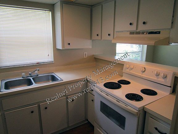 2nd image of 8702 Navajo Ave APT B