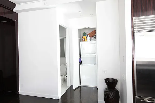 Rented by VRE | media 18