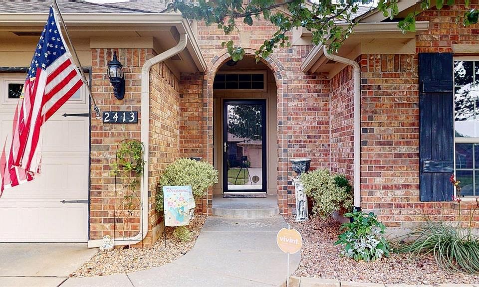 1st image of 2413 White Oaks Dr