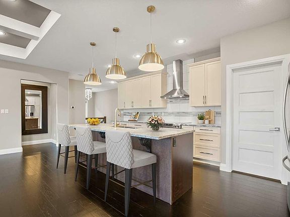 4th image of 77 Lundberg Cres