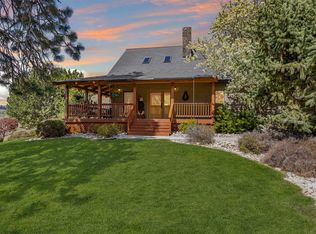 1532 Sleeping Child Rd, Hamilton, MT 59840