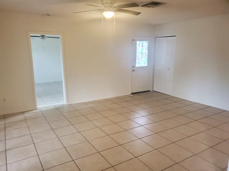 2097 Jessamine Ct — Photo 11