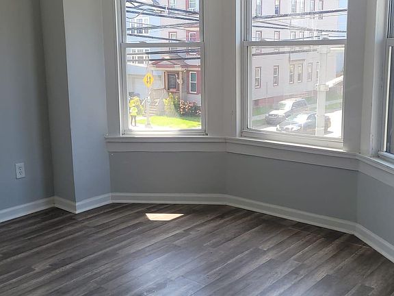 5th image of 461 Irvine Turner Blvd Floor 2