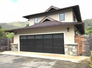 40 Dowsett Ave, Honolulu, HI 96817